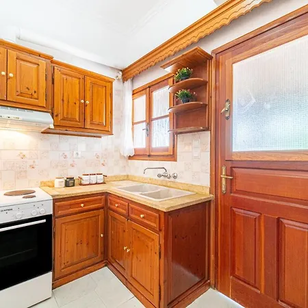 Corfu Apartment *
